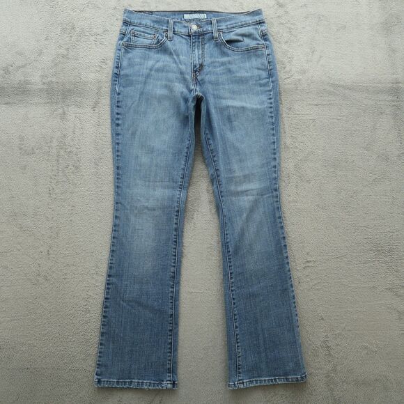 Levi's 515 Jeans Women's Size 8M Blue Mid-Rise Bootcut Denim 31" Inseam Stretch - Picture 1 of 16